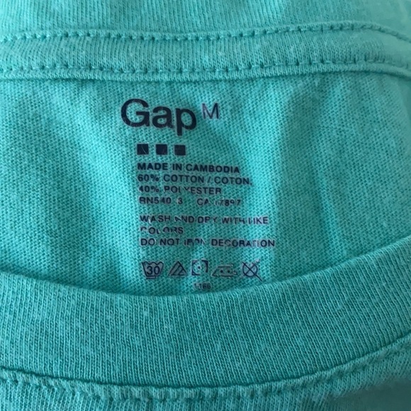 GAP TEE - Picture 3 of 3